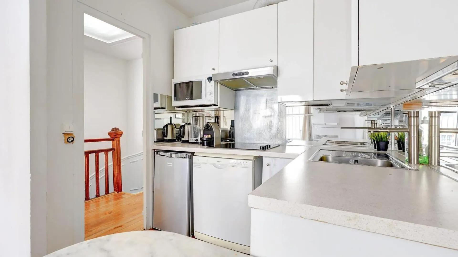 Apartmán Duplex Cozy A Proximite De La Tour Eiffel With Ac Paříž